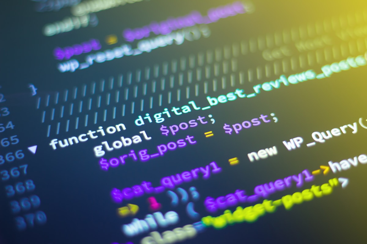 Arhitectură multi-strat Deep Learning enterprise
